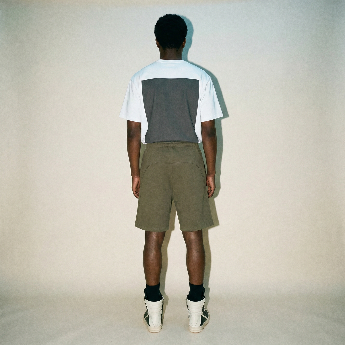 SHARPEN INSTINCT HEAVYWEIGHT SHORTS